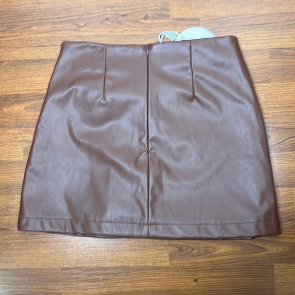 Princess Polly Sz 6 Noelle Faux Leather Brown Mini Skirt NWT - Picture 2 of 11